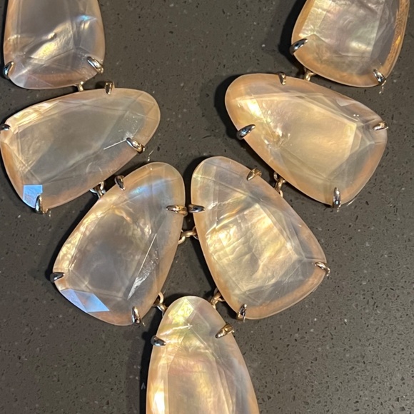 Kendra Scott Rose Gold Harlow Necklace - Picture 5 of 6